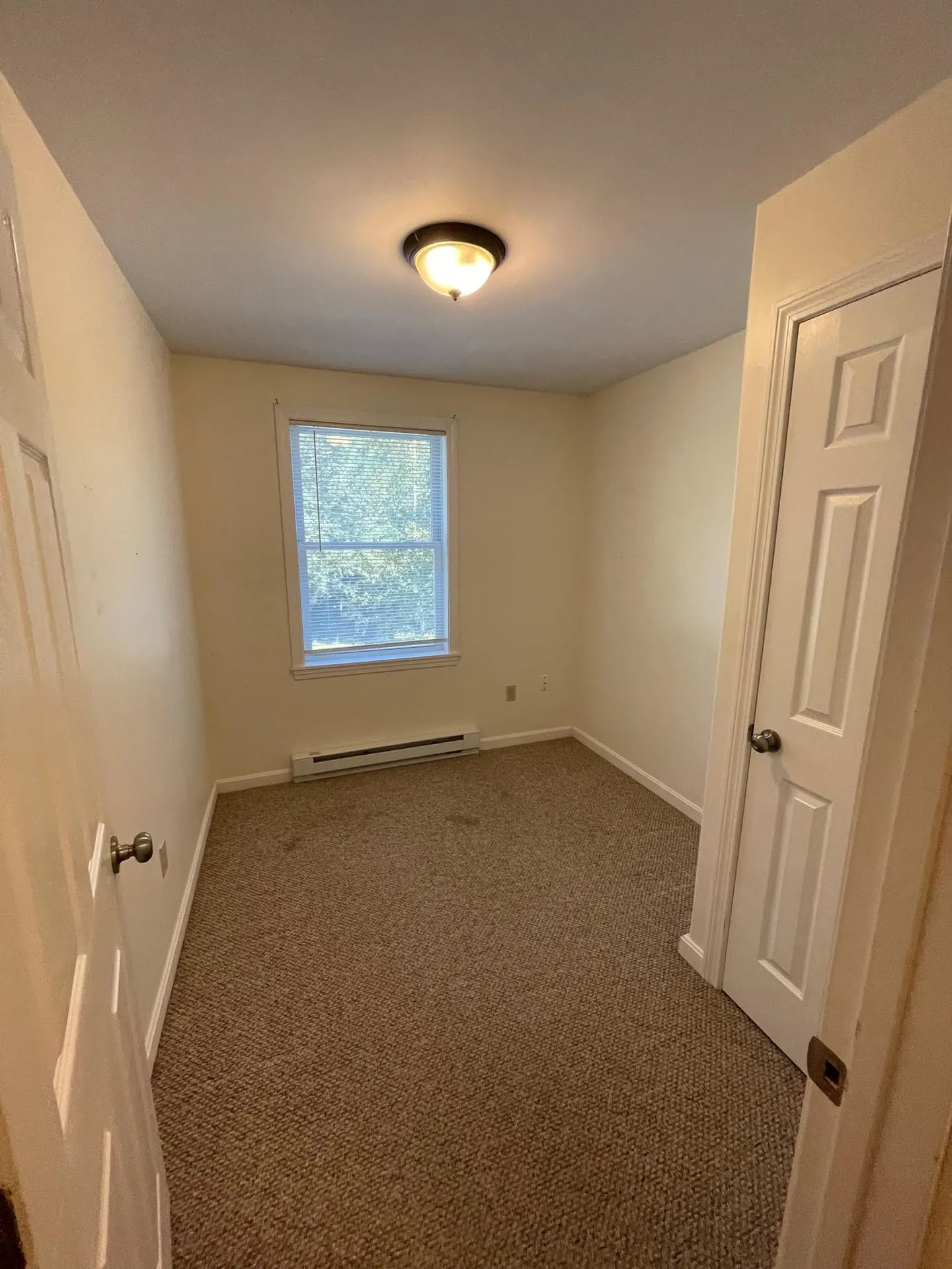 92 Carriage Hill Road Brattleboro VT 05301