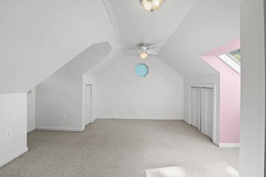 2 Fox Street Windham NH 03087