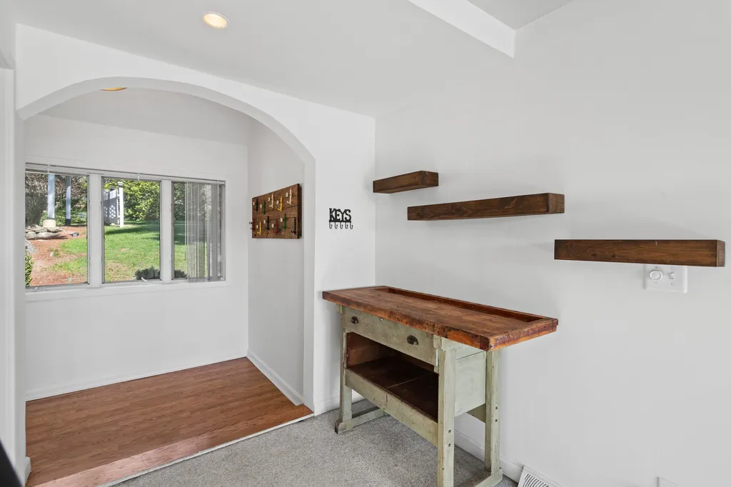 2 Fox Street Windham NH 03087