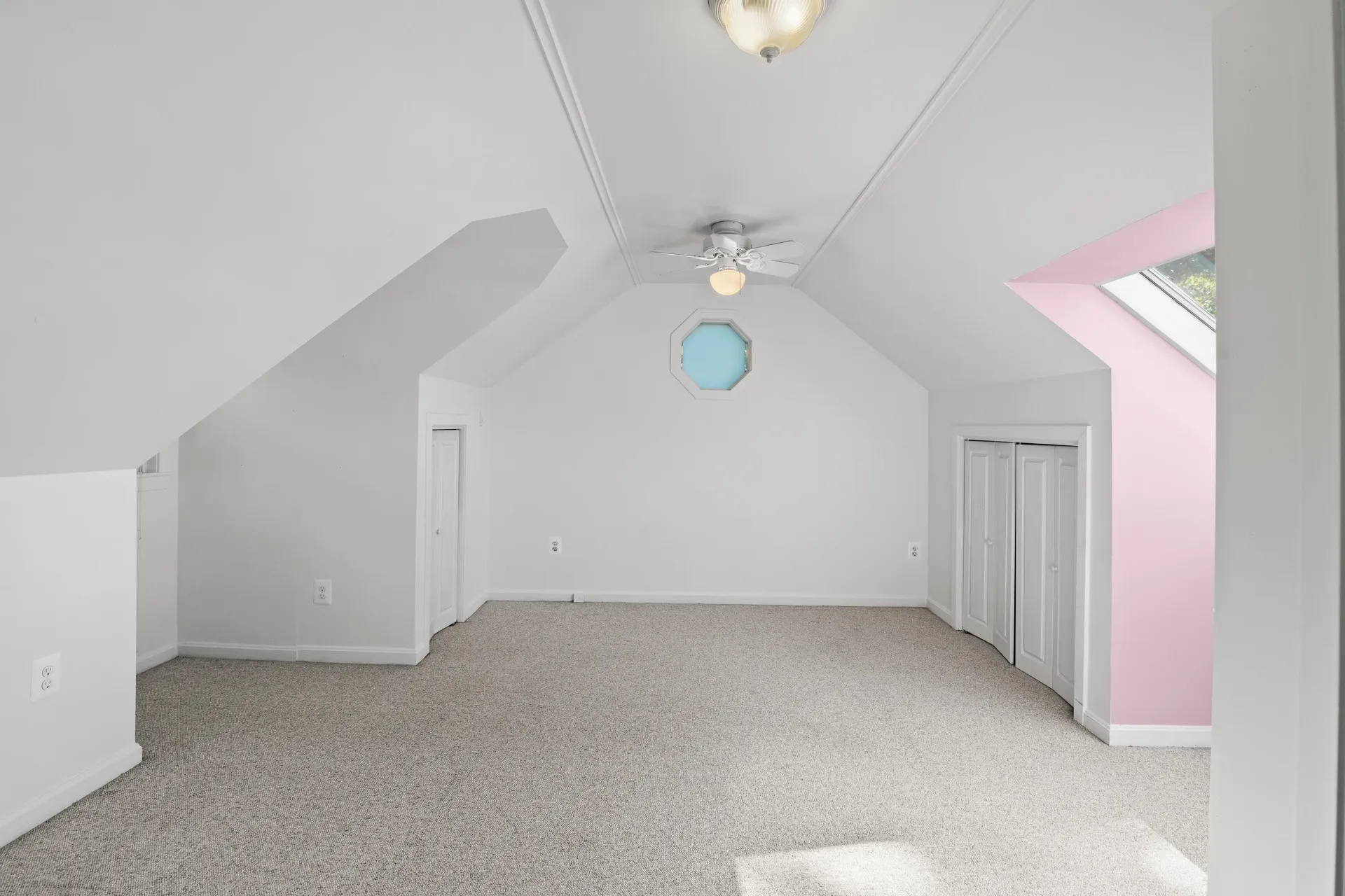 2 Fox Street Windham NH 03087