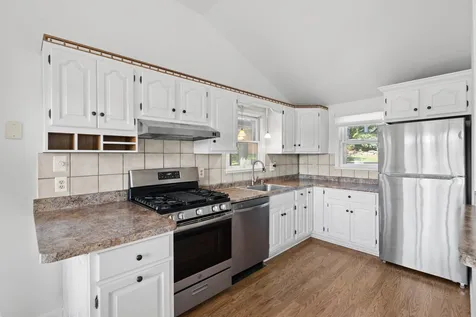 2 Fox Street Windham NH 03087