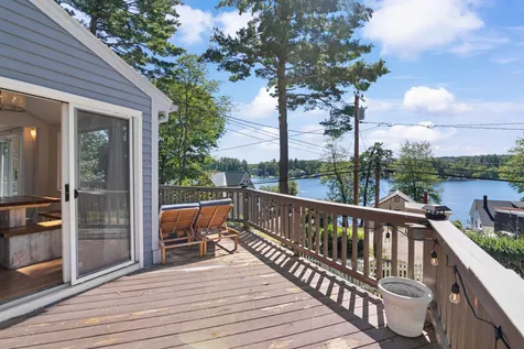 2 Fox Street Windham NH 03087