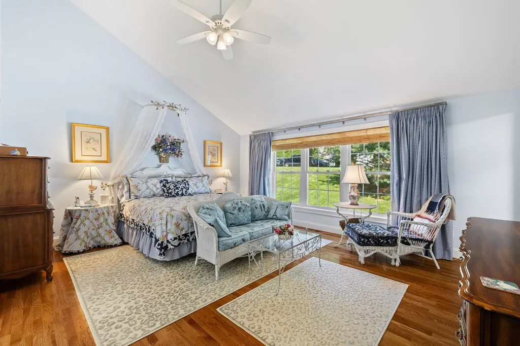 104 Hampton Meadows Hampton NH 03801