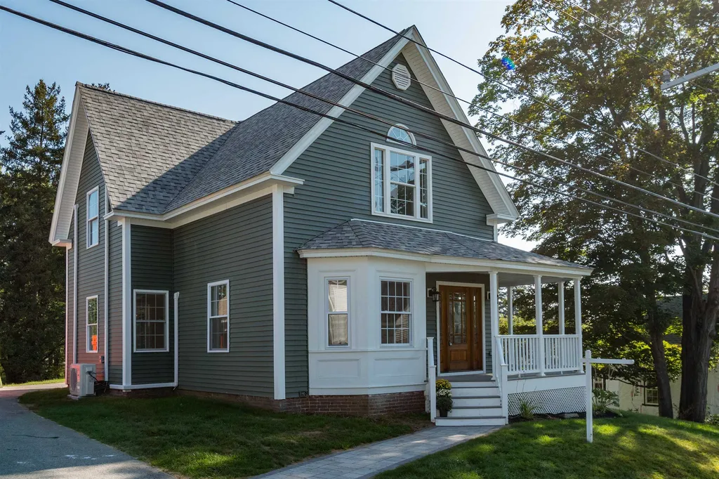 7 Mount Pleasant Street Derry NH 03038