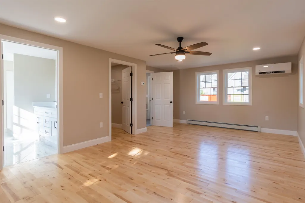 7 Mount Pleasant Street Derry NH 03038