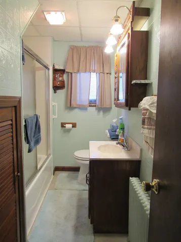 15 1st Street Gorham NH 03581
