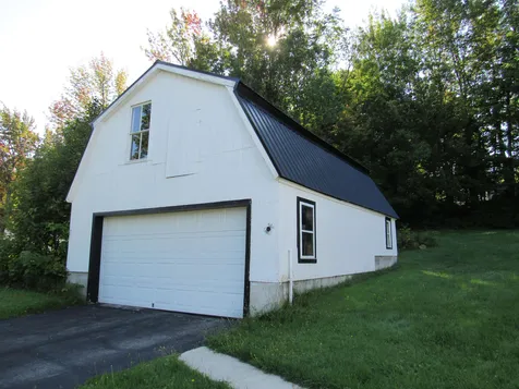15 1st Street Gorham NH 03581