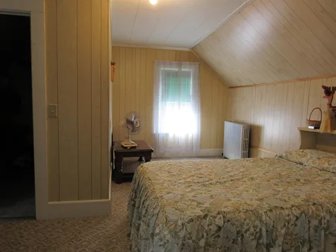 15 1st Street Gorham NH 03581