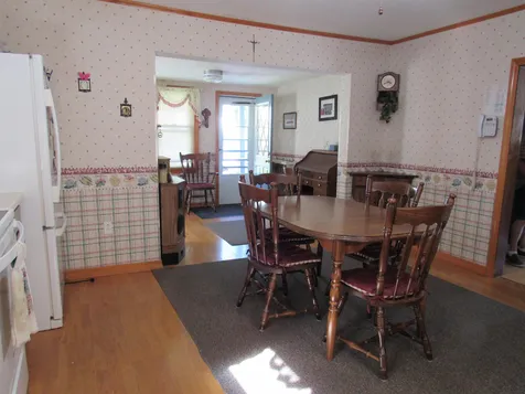 15 1st Street Gorham NH 03581