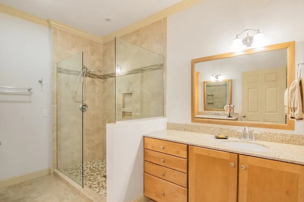 127 Waterlefe Way Colchester VT 05446
