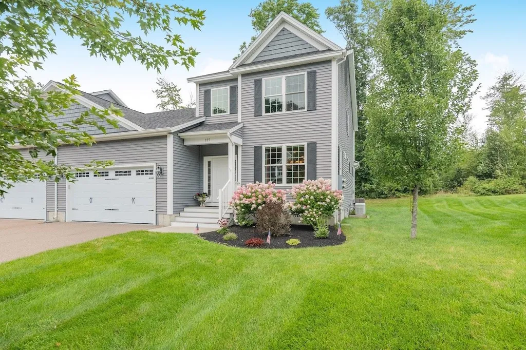 127 Waterlefe Way Colchester VT 05446