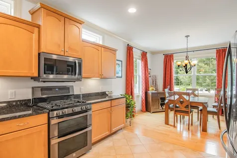 127 Waterlefe Way Colchester VT 05446