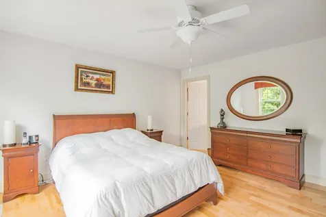 127 Waterlefe Way Colchester VT 05446
