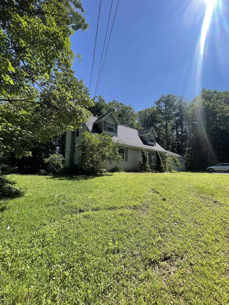 16 Whitcombs Mill Road Keene NH 03431