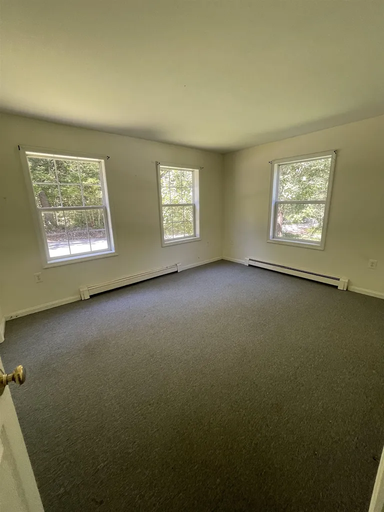 16 Whitcombs Mill Road Keene NH 03431