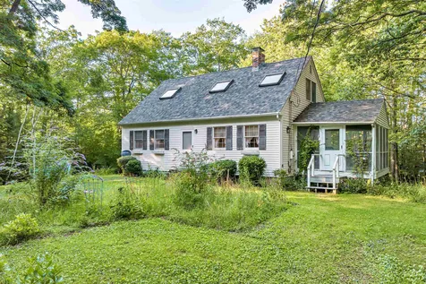 11 Council Tree Lane Wolfeboro NH 03894