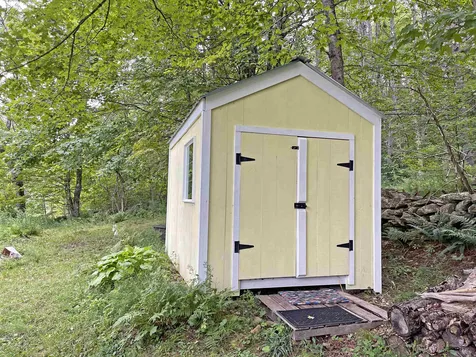 77 Deer Valley Road Townshend VT 05353