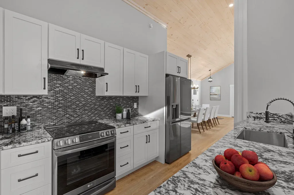 79 Shore N Drive Bridgewater NH 03222