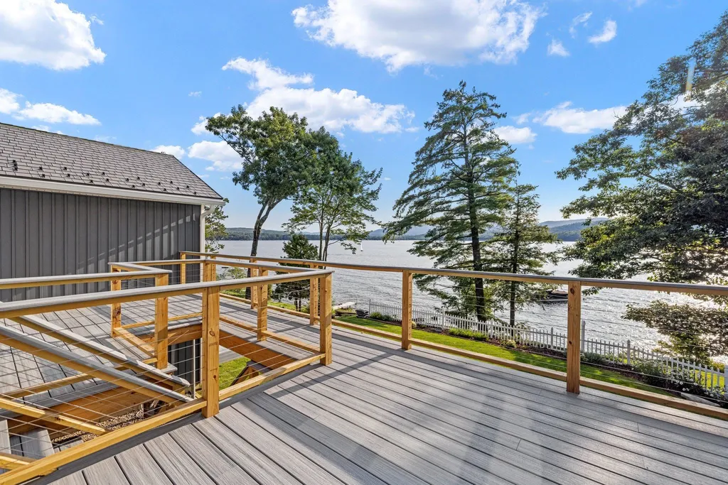 79 Shore N Drive Bridgewater NH 03222