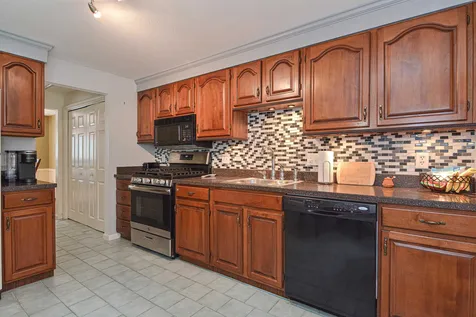 2 Linden Circle Laconia NH 03246