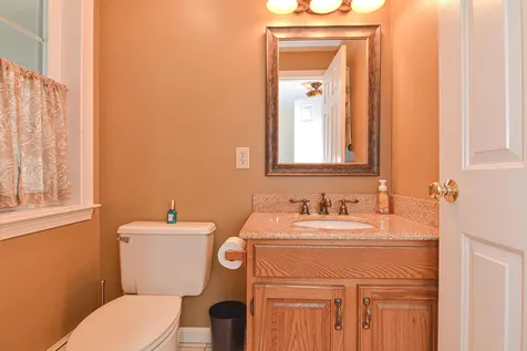 2 Linden Circle Laconia NH 03246