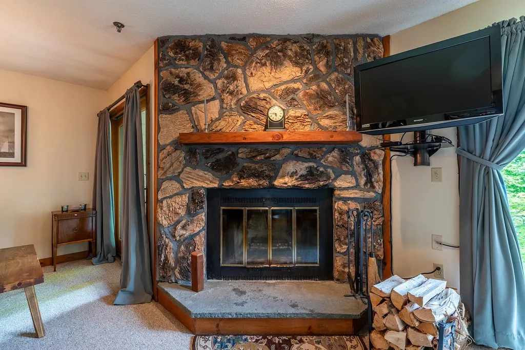 16 Ober Tal Drive Stratton VT 05155