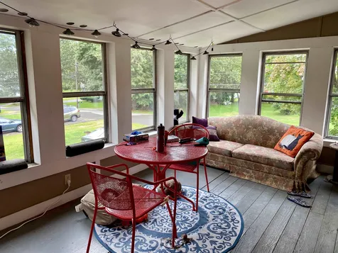 9 Concord Avenue Derry NH 03038