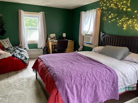 9 Concord Avenue Derry NH 03038