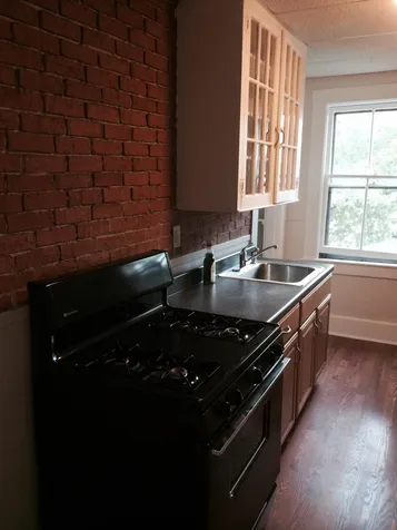 101 Blossom Street Nashua NH 03060