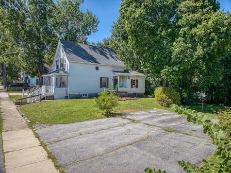 101 Blossom Street Nashua NH 03060