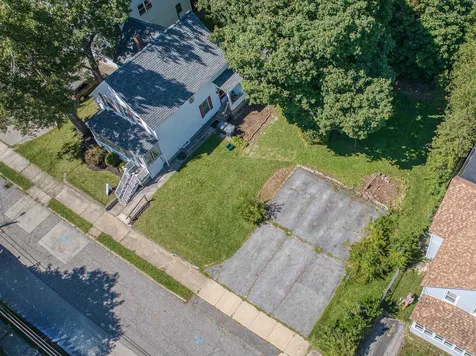 101 Blossom Street Nashua NH 03060