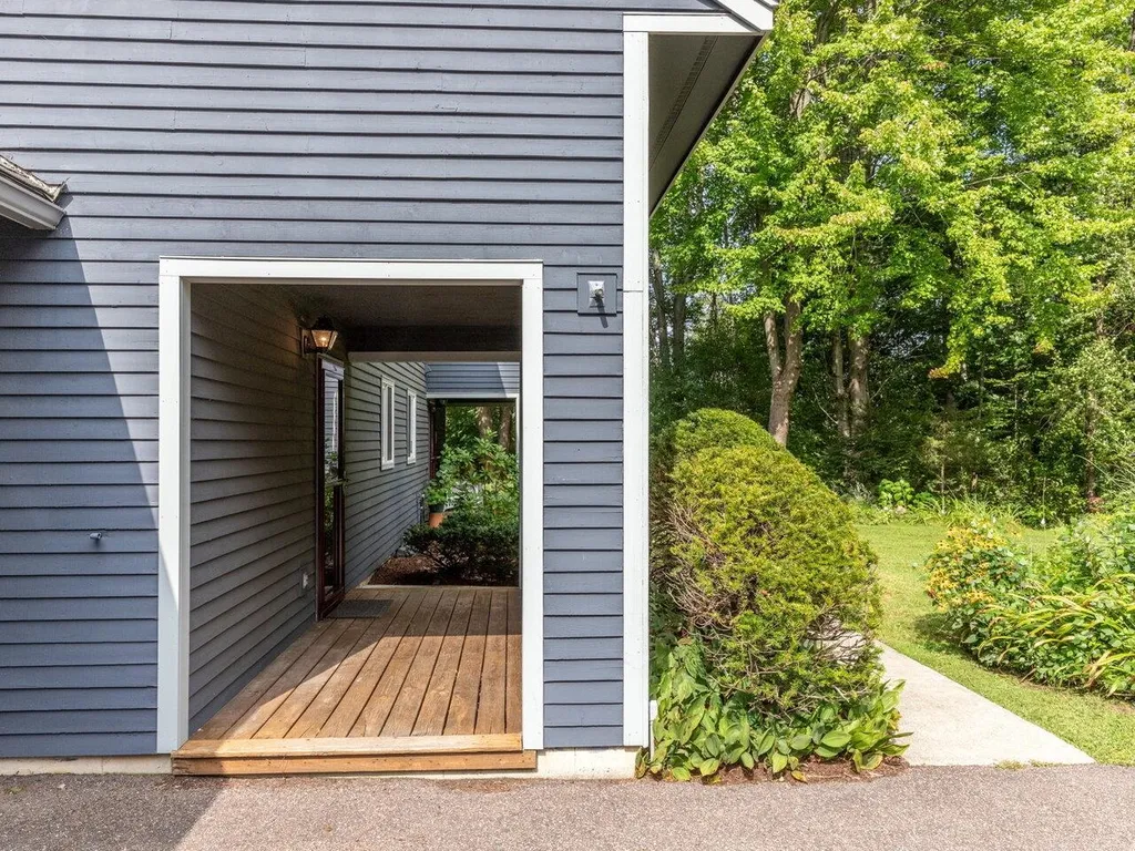 175 Creekside Drive Shelburne VT 05482