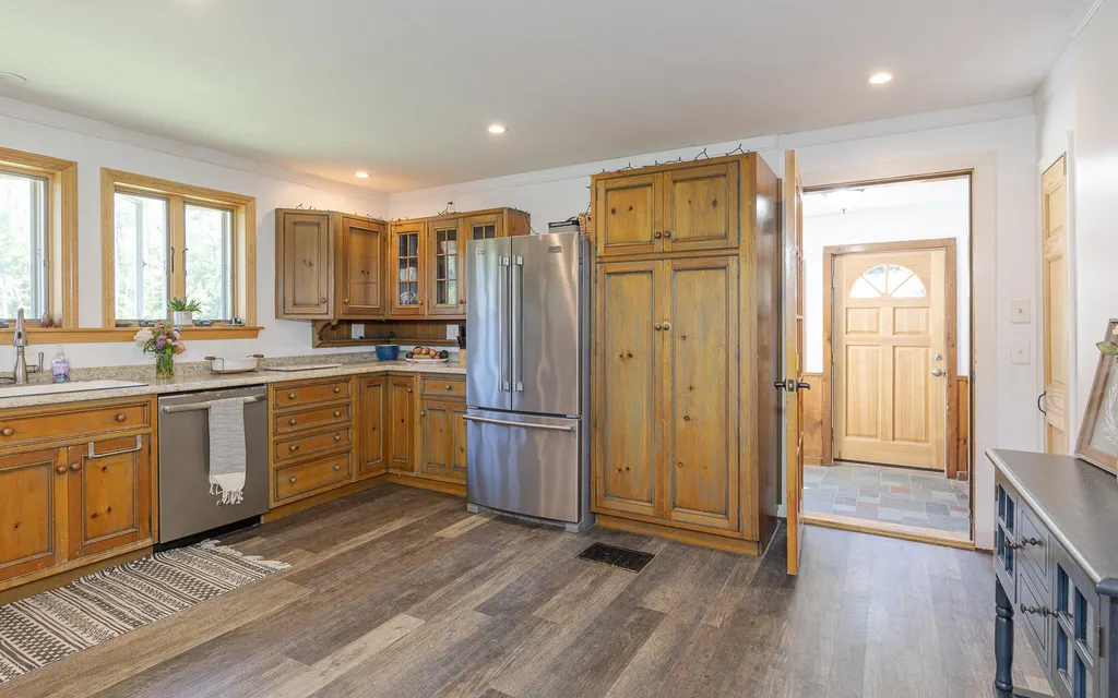 85 Kingsbury Road Walpole NH 03608