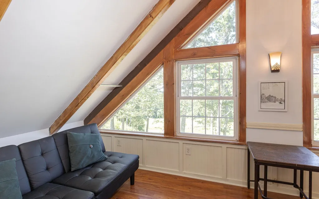 85 Kingsbury Road Walpole NH 03608
