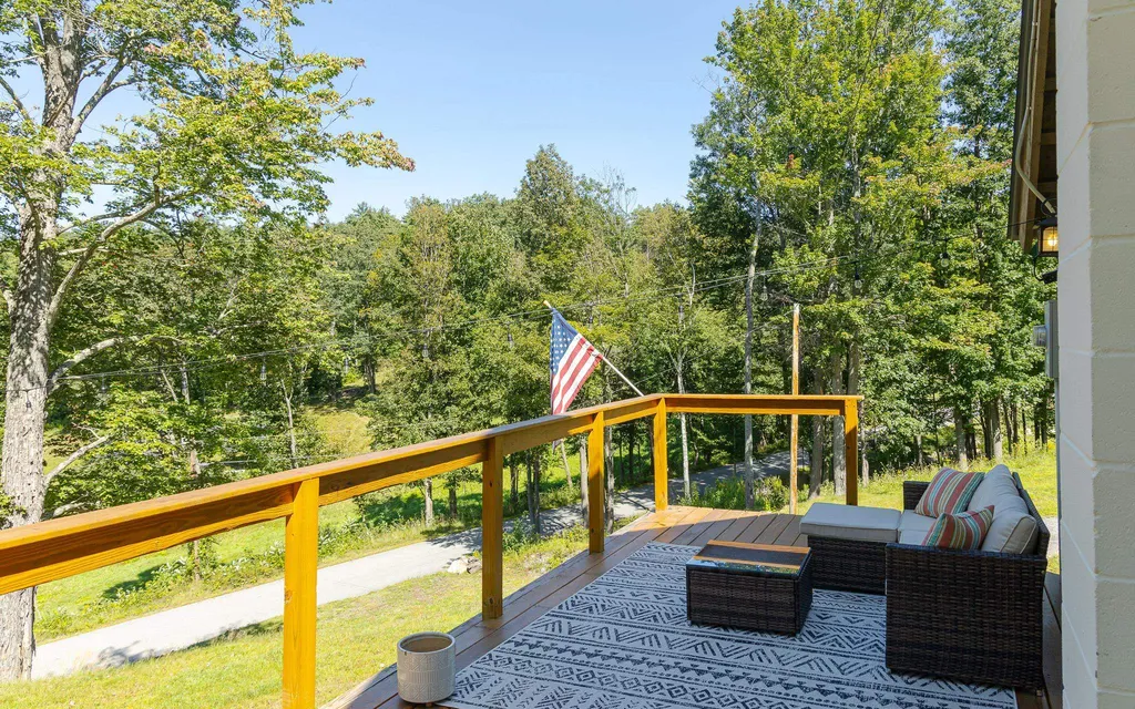 85 Kingsbury Road Walpole NH 03608