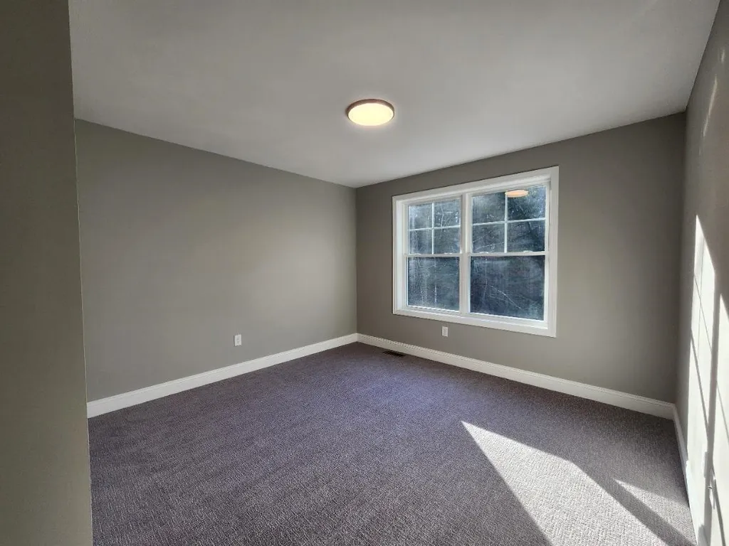 16 Millstone Drive Concord NH 03301