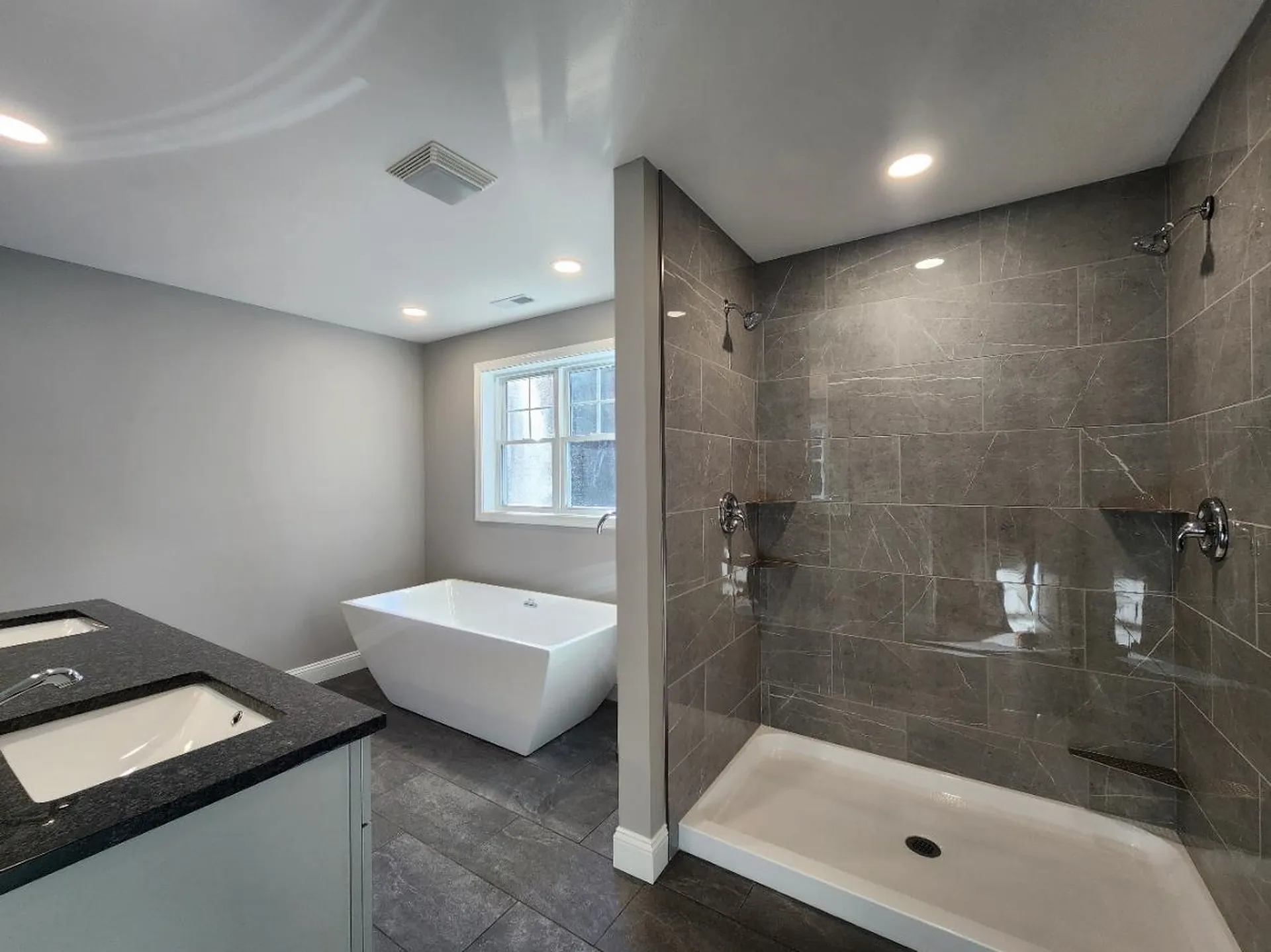 16 Millstone Drive Concord NH 03301