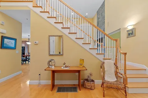 94 Island Pond Road Derry NH 03038