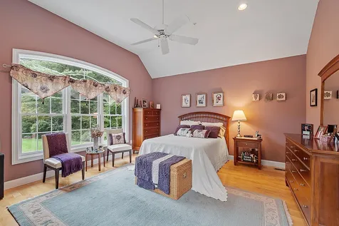 94 Island Pond Road Derry NH 03038