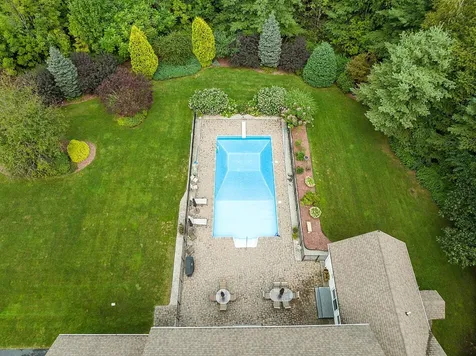 94 Island Pond Road Derry NH 03038