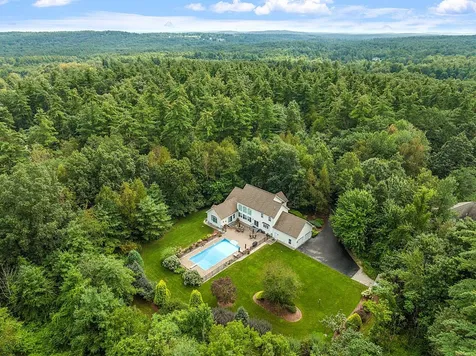 94 Island Pond Road Derry NH 03038