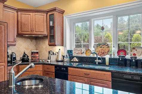 94 Island Pond Road Derry NH 03038