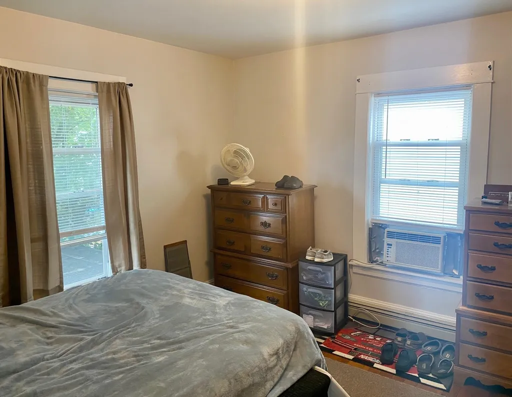 39 Glendale Avenue Manchester NH 03103