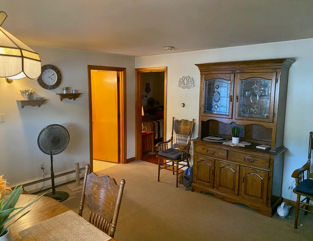 39 Glendale Avenue Manchester NH 03103