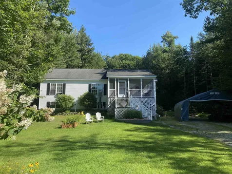 21 New Road Tuftonboro NH 03816