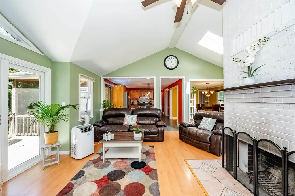 5 Eastview Drive Sanford ME 04073