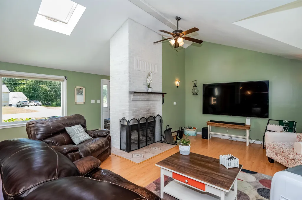 5 Eastview Drive Sanford ME 04073