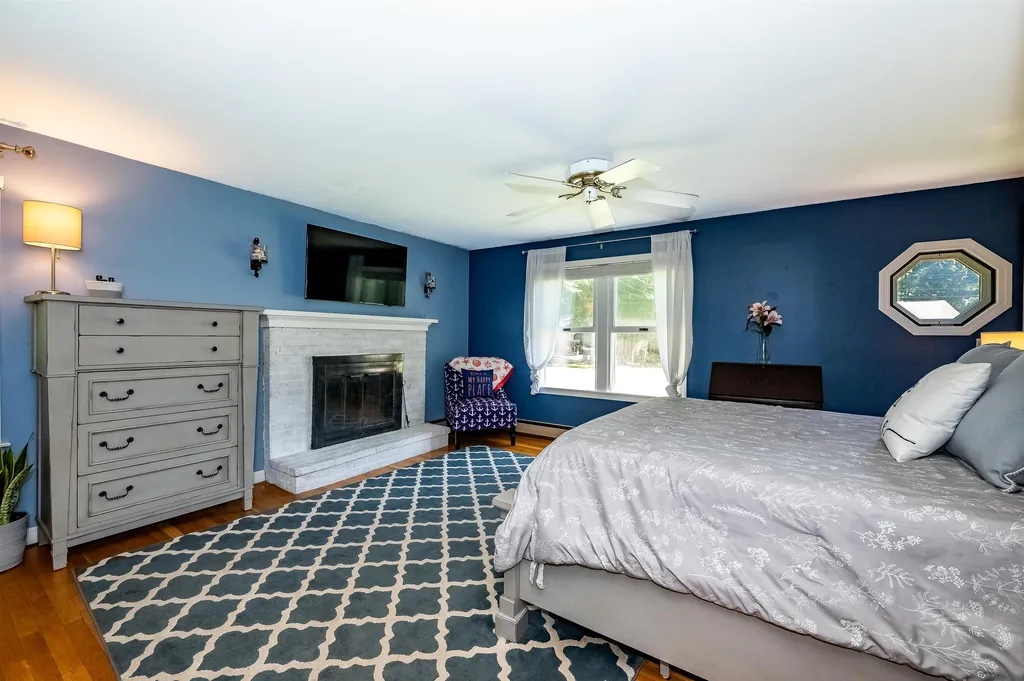 5 Eastview Drive Sanford ME 04073