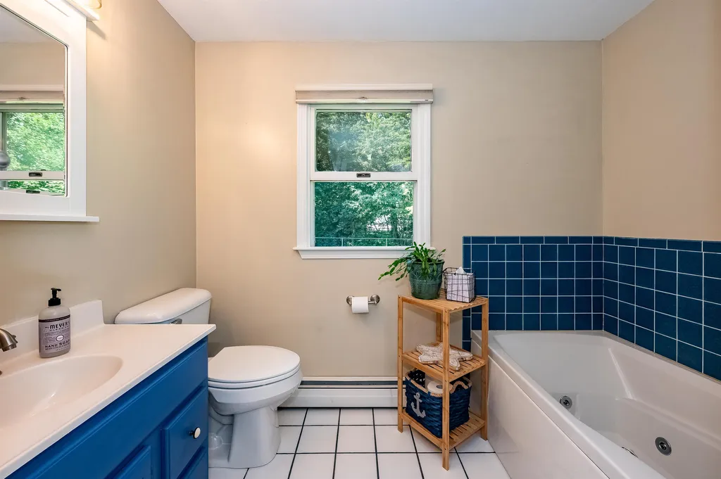 5 Eastview Drive Sanford ME 04073