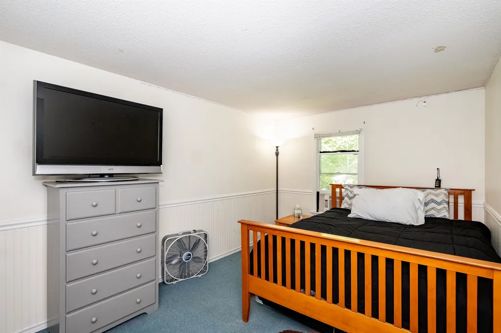 5 Eastview Drive Sanford ME 04073